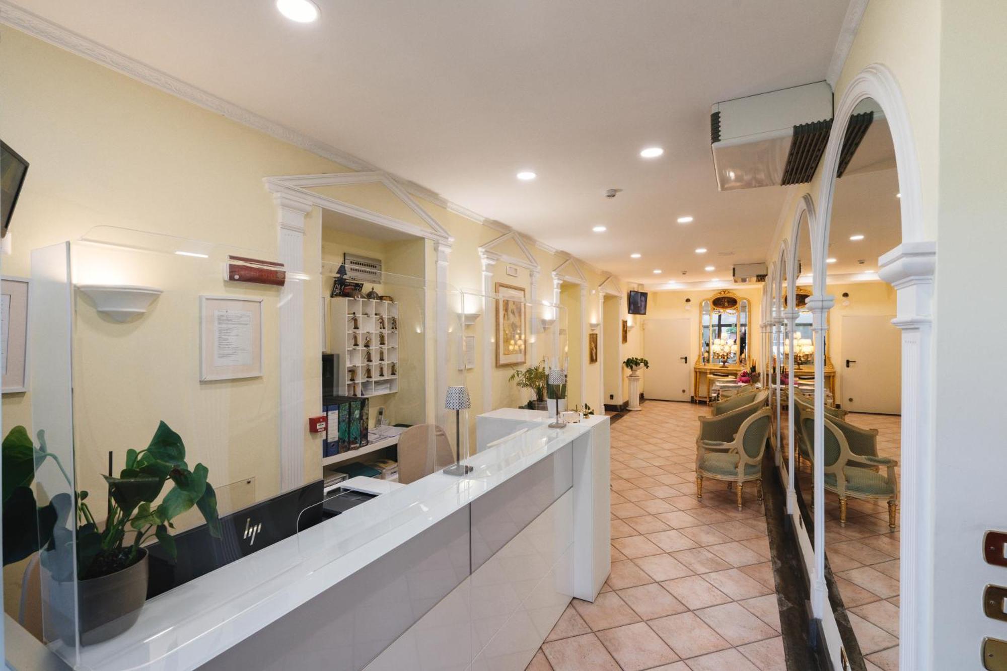 Sourire Hotel Róma Kültér fotó